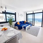 شقة Sunset Cliffs Sea View 14 Floor بينايدورم