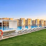 Sunset Cliffs Sea View 14 Floor شقة بينايدورم